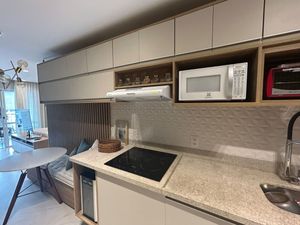Image 9 - 924253