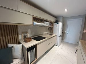Image 10 - 924253