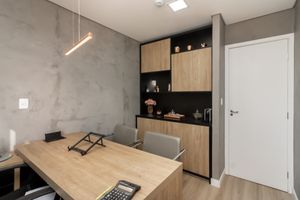 Image 12 - 924255