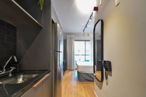 Image 3 - 924260