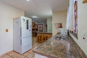 Image 10 - 924266