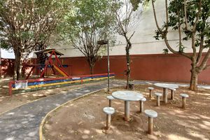 Image 30 - 924271