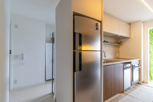 Image 30 - 924275