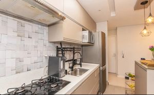 Image 8 - 924285