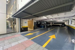 Image 6 - 924291