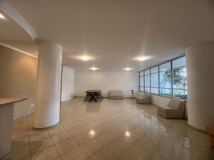 Image 25 - 924294
