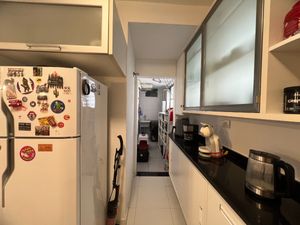 Image 19 - 924294