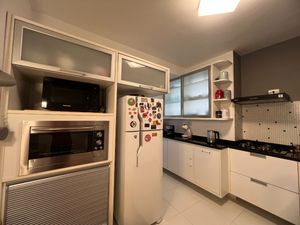Image 18 - 924294