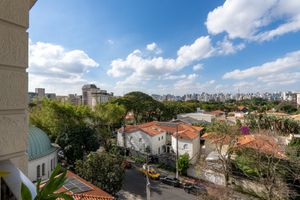 Image 23 - 924296