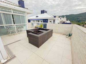 Image 37 - 924303
