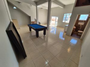 Image 4 - 924305
