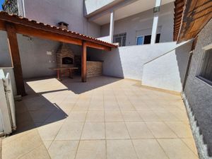 Image 15 - 924305