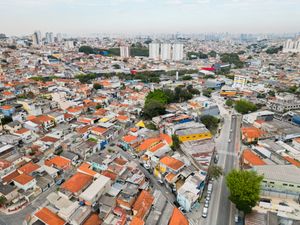Image 16 - 924311