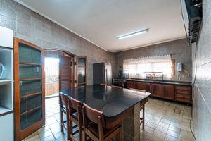 Image 10 - 924317