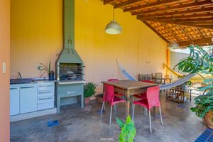 Image 21 - 924318