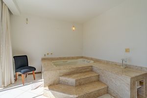 Image 31 - 924318