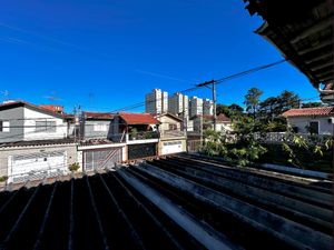 Image 16 - 924320