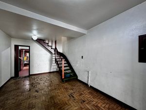 Image 31 - 924320