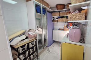 Image 41 - 924321