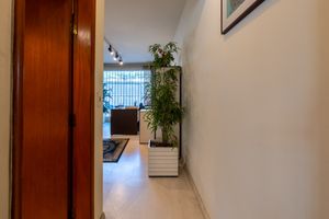 Image 9 - 924324