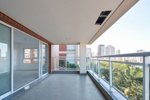 Image 11 - 924338