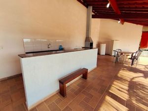 Image 35 - 924339
