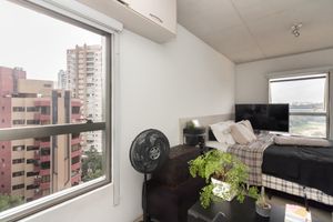 Image 16 - 924344
