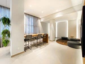 Image 34 - 924346
