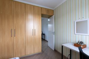 Image 26 - 924349