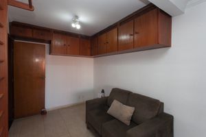 Image 34 - 924358