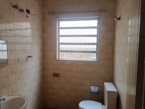Image 3 - 924366