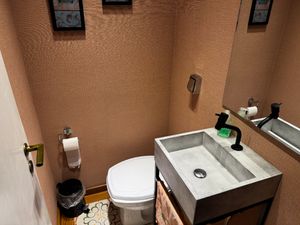 Image 39 - 924375