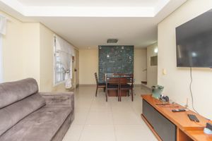 Image 4 - 924376