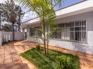 Image 1 - 924385