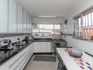 Image 11 - 924385