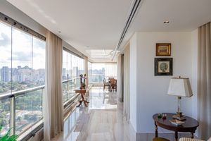 Image 19 - 924388