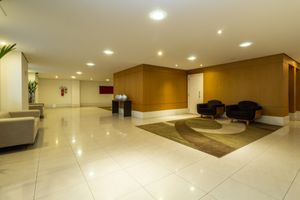 Image 29 - 924392