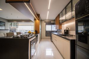Image 9 - 924393