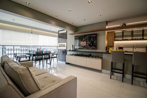 Image 4 - 924393