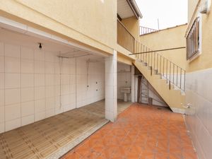 Image 31 - 924394