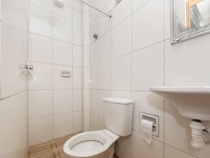 Image 30 - 924394
