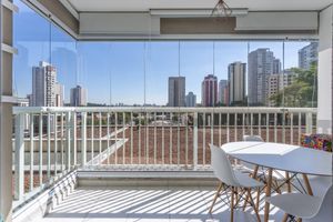Image 10 - 924399