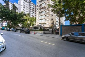 Image 24 - 924399