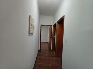 Image 11 - 924400