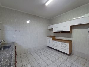 Image 9 - 924400