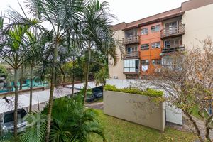 Image 16 - 924404