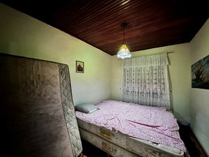 Image 19 - 924429