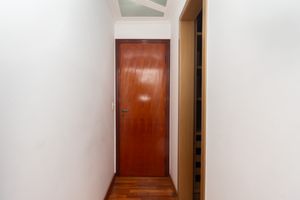 Image 17 - 924435