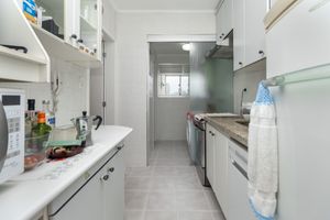 Image 22 - 924439