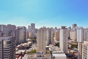 Image 11 - 924447